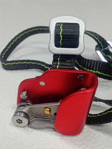  Зажим ножной Guru Glide right в Липецке  